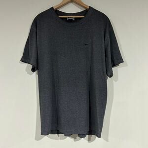 Vintage Y2K Nike Essentials Tee Shirt